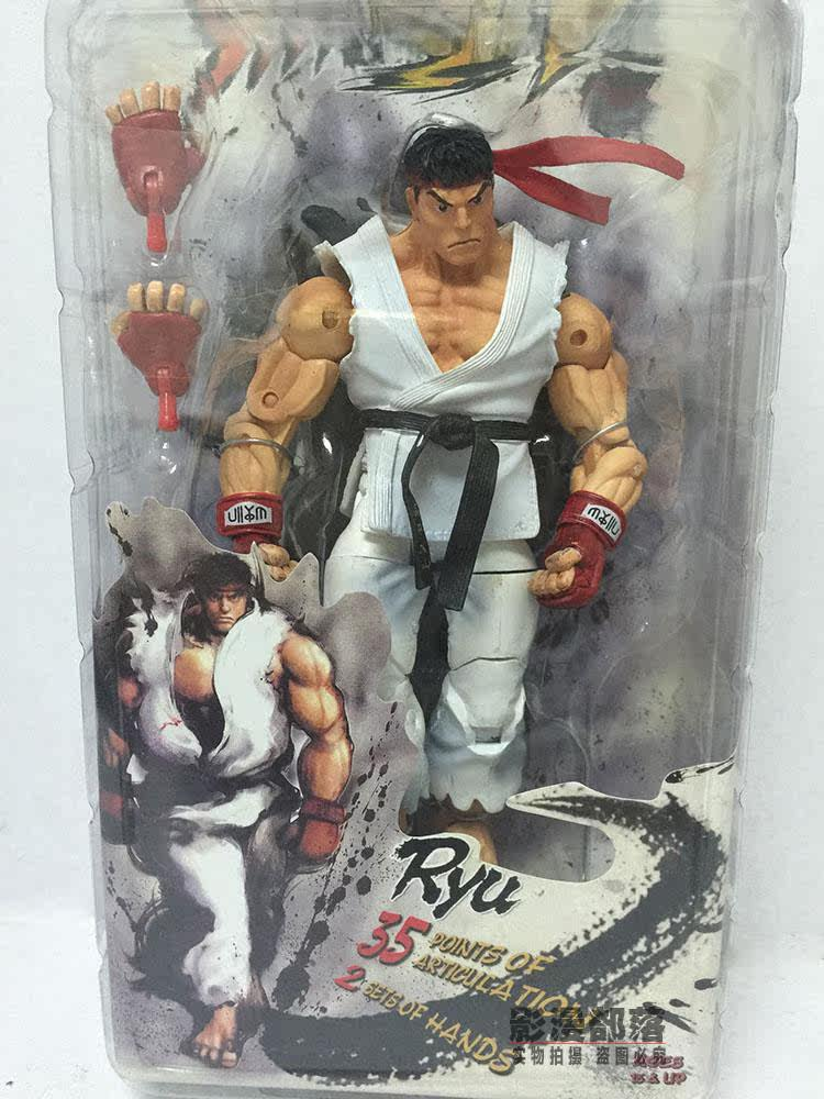 Street Fighter "Master Class" Premium Figures
