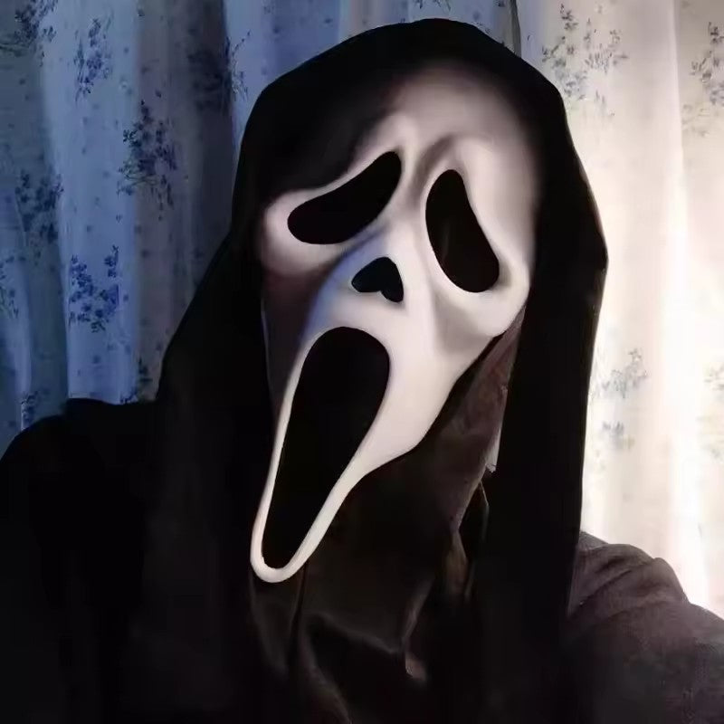 The Ghostface Cinematic Mask – Premium 90s Slasher Horror Cosplay | Geekzilla