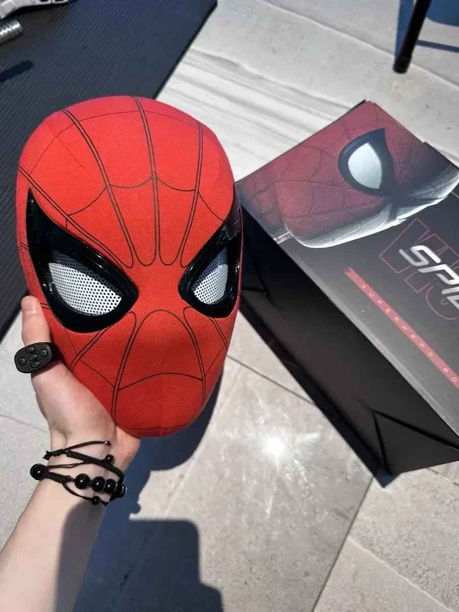 Spider Man Cosplay Head Mask – 1:1 Scale (Life-Size) with Moving Eyes – Electronic & Manual Versions