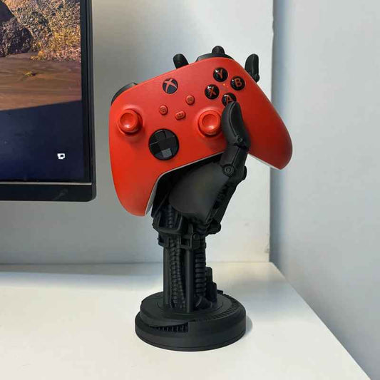 Black Cyberpunk Robot Hand statue mechanical desk decor 25cm tech sci-fi accessory