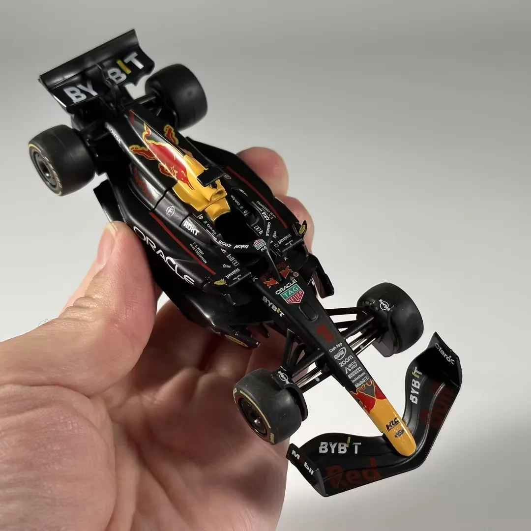 Oracle Red Bull Racing F1 Car Collectible – Premium Diecast Model