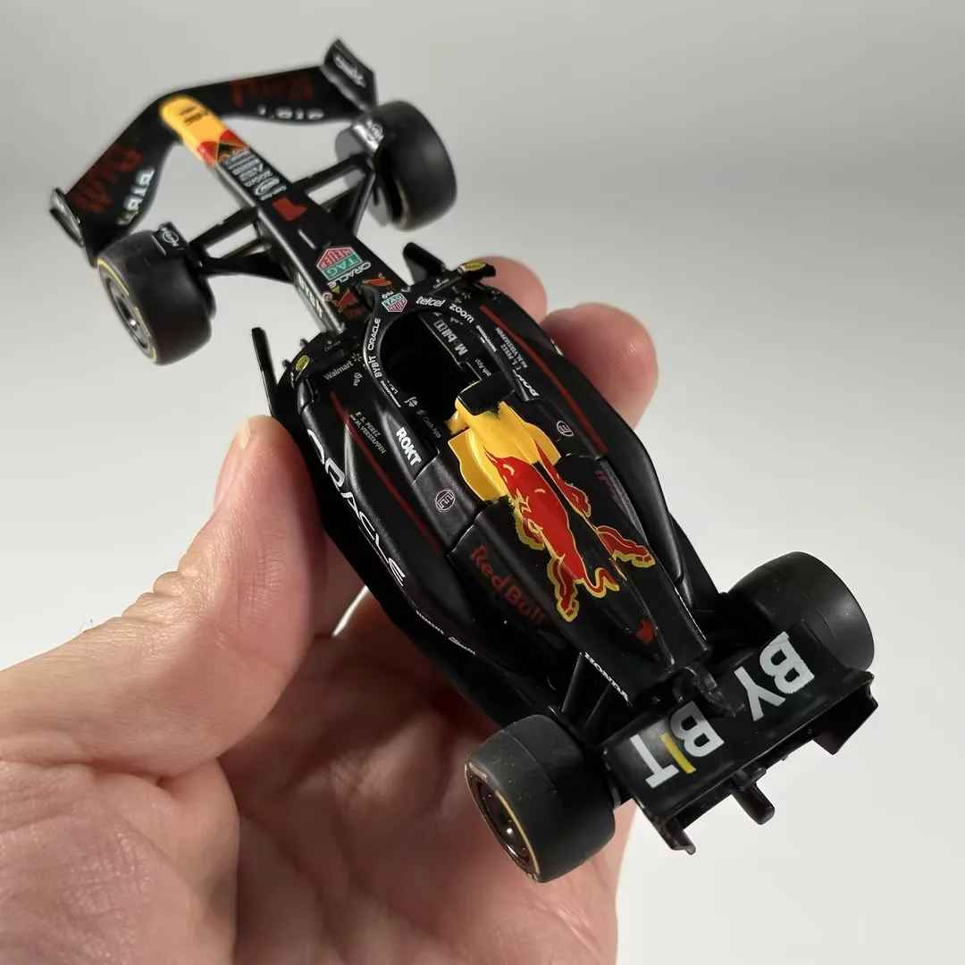 Oracle Red Bull Racing F1 Car Collectible – Premium Diecast Model