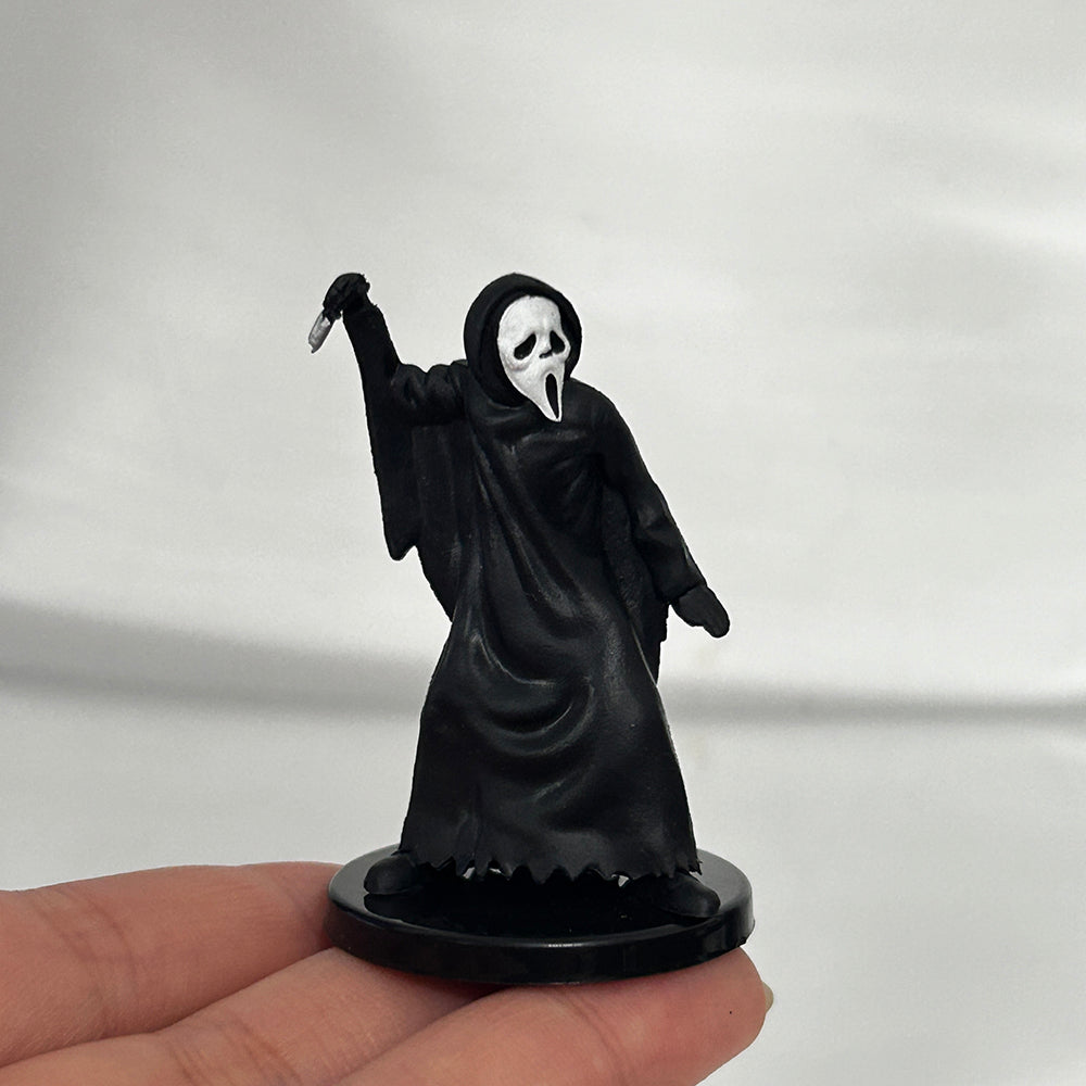 Scream Ghostface Collectible Figure – Classic Horror Slasher Desk Statue