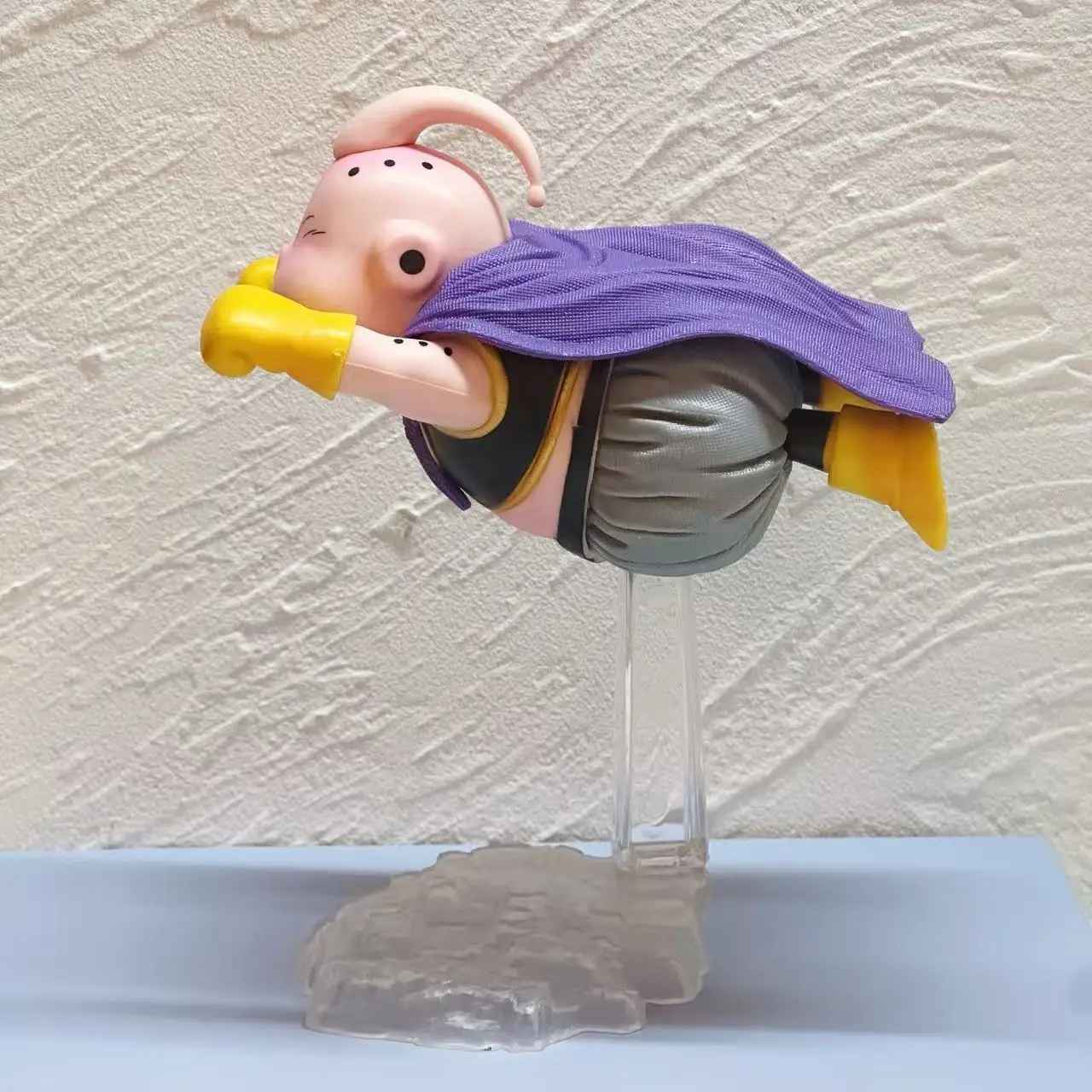 Dragon Ball Z Majin Buu Action Figure – Chibi Levitating Flight Pose Statue, Innocent Fat Buu Premium Anime Collectible Figurine with Display Stand