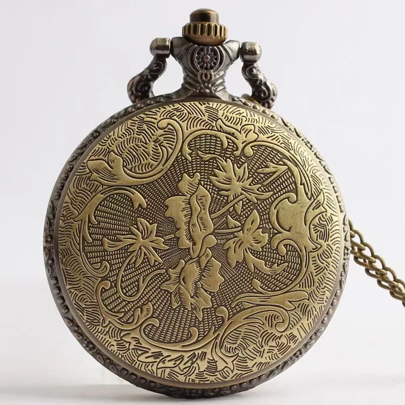 One Piece Anime Pocket Watch – Vintage Bronze Fashion Accessory
