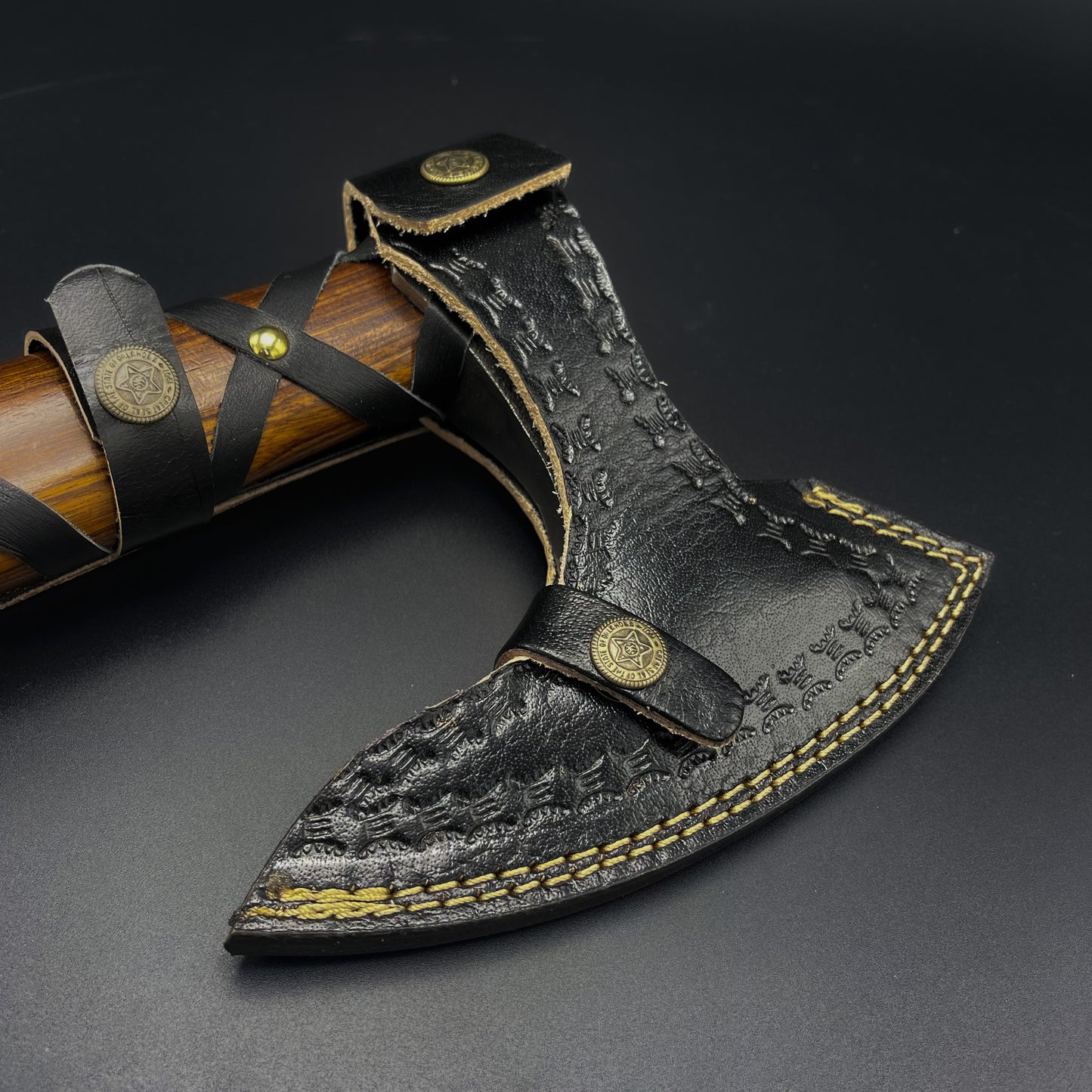 Vikings "Raider Axe" Replica – Premium Nordic Battle Axe Metal Edition
