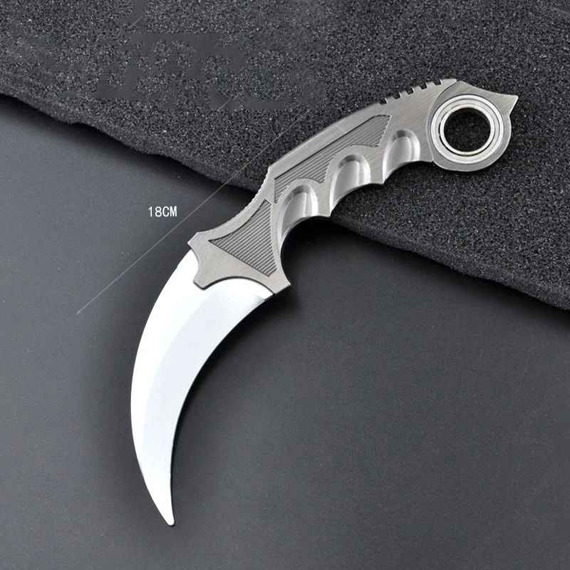 One Piece Final Fantasy Tactical Karambit | 4-Color Folding Claw Collection | Geekzillaa