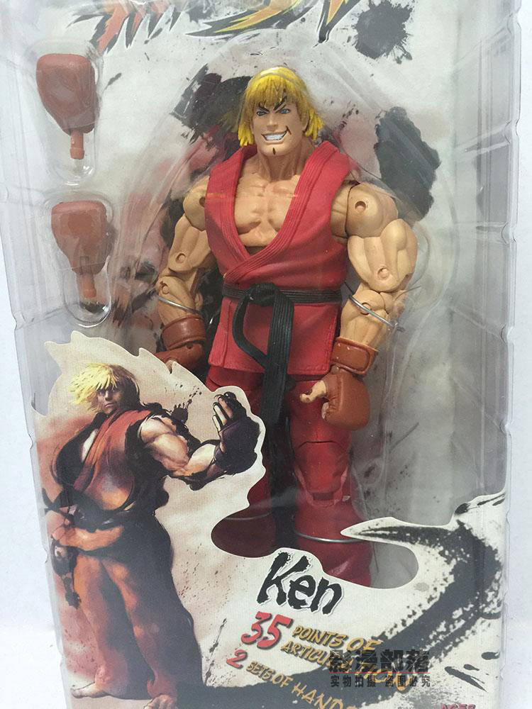 Street Fighter "Master Class" Premium Figures