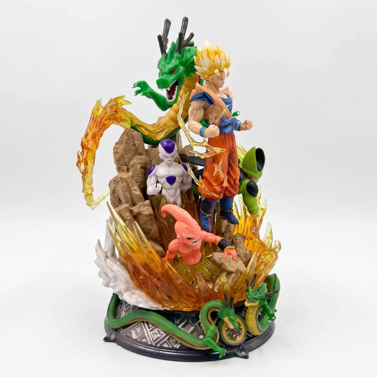 Dragon Ball Z Super Saiyan Goku vs Villains Diorama Statue