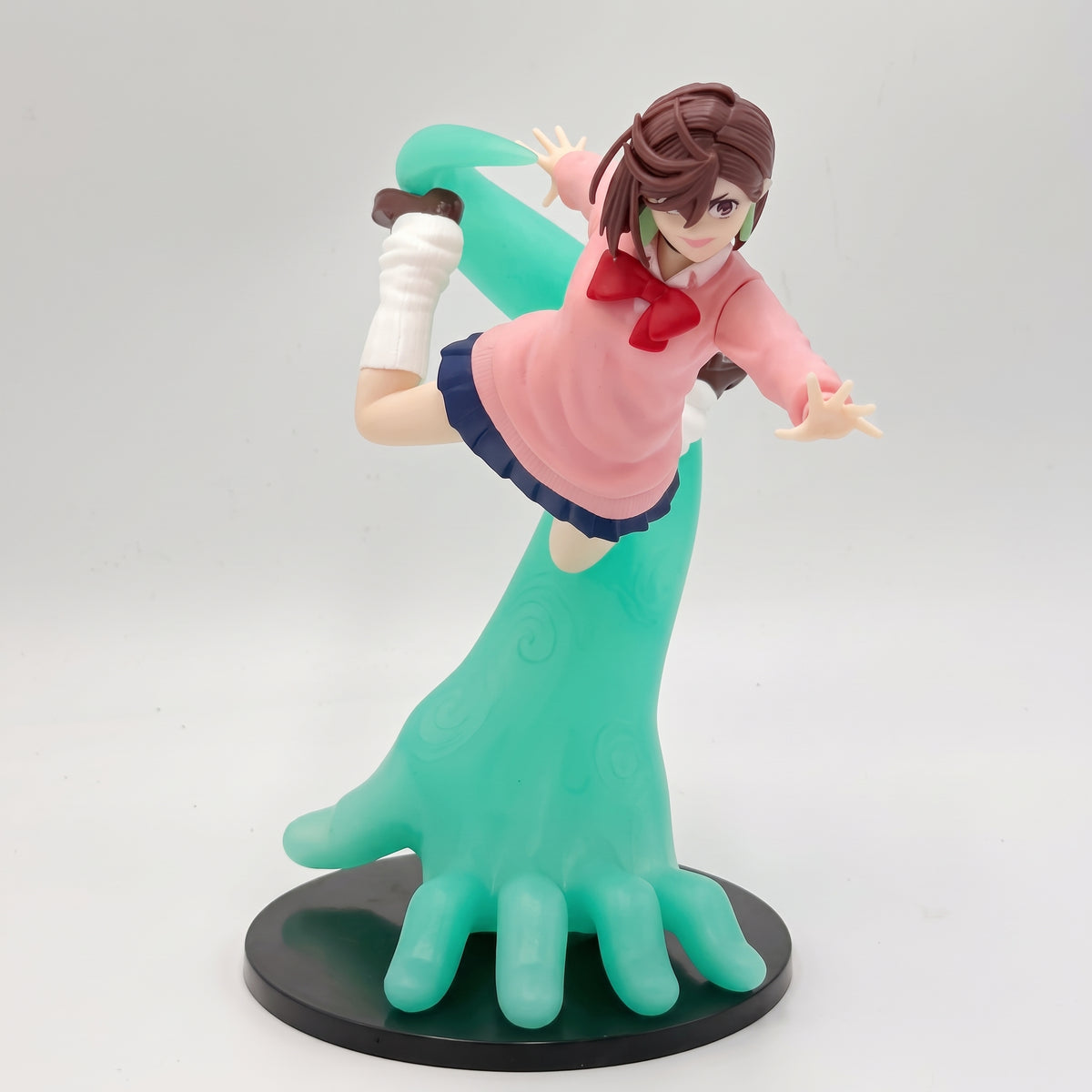 Dandadan Momo Ayase Action Figure | Spectral Hand Base Anime Statue