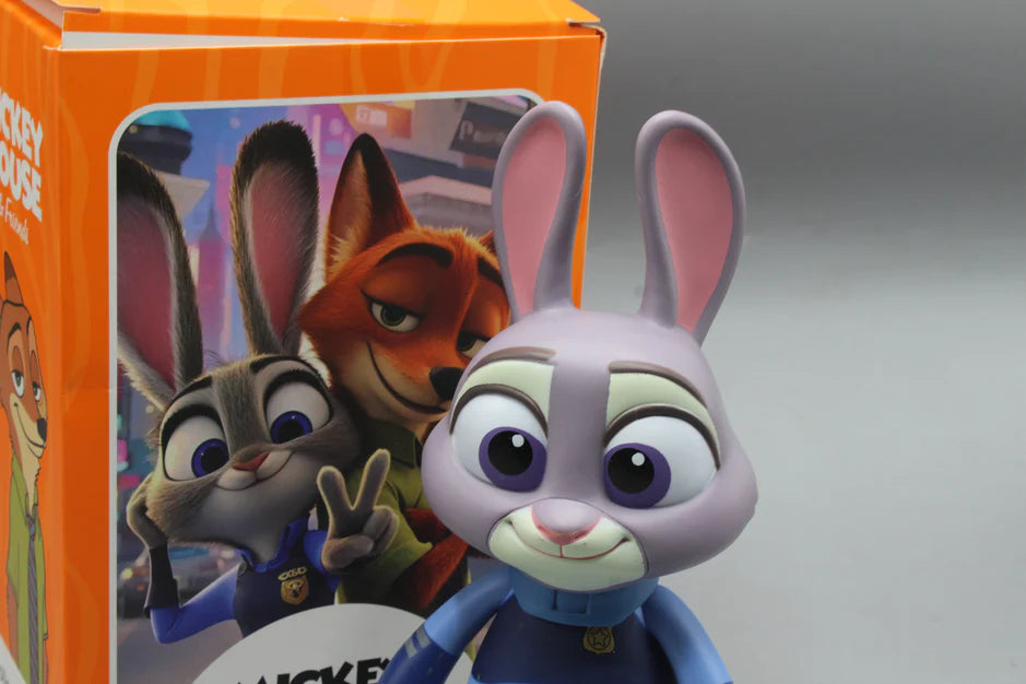 Disney Zootopia Judy Hopps Collectible Vinyl Figure – Articulated Officer Toy with Orange Box | Geekzilla