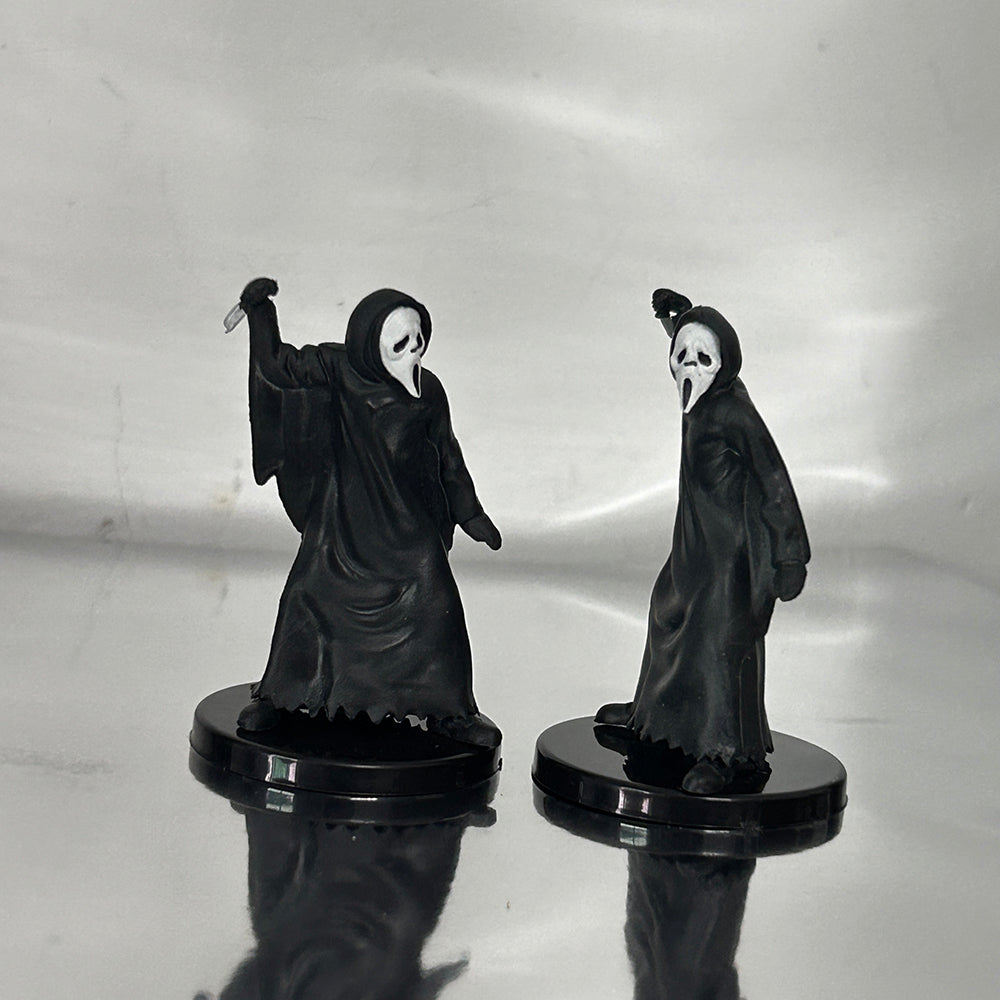 Scream Ghostface Collectible Figure – Classic Horror Slasher Desk Statue