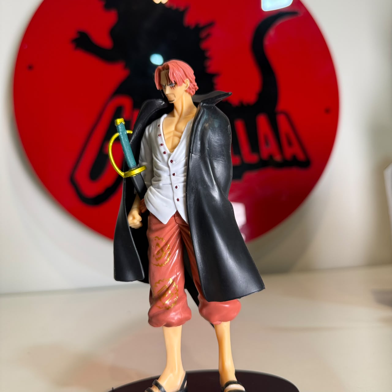 Shanks Action Figure – Red-Haired Pirate King from One Piece