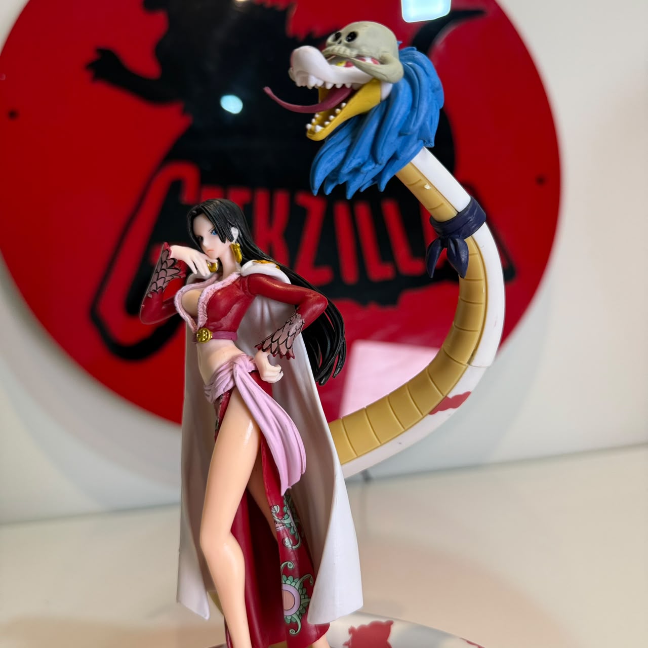 ONE PIECE "BOA HANCOCK" EMPRESS & SALOME PREMIUM VINYL FIGURE