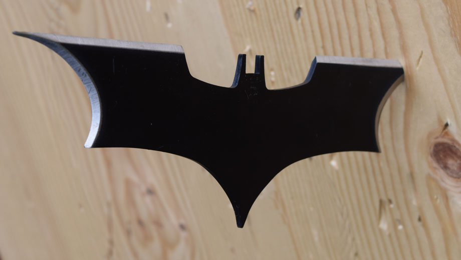 Batman Metallic Throwing Batarang Replica Assortment – Solid Steel Collectible | Geekzilla