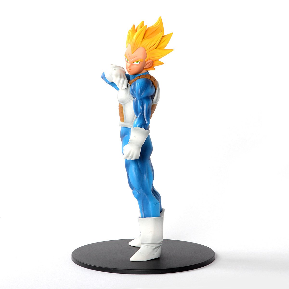Dragon Ball Z Super Saiyan Vegeta Figure – Premium Saiyan Armor Battle Stance Collectible | Geekzilla