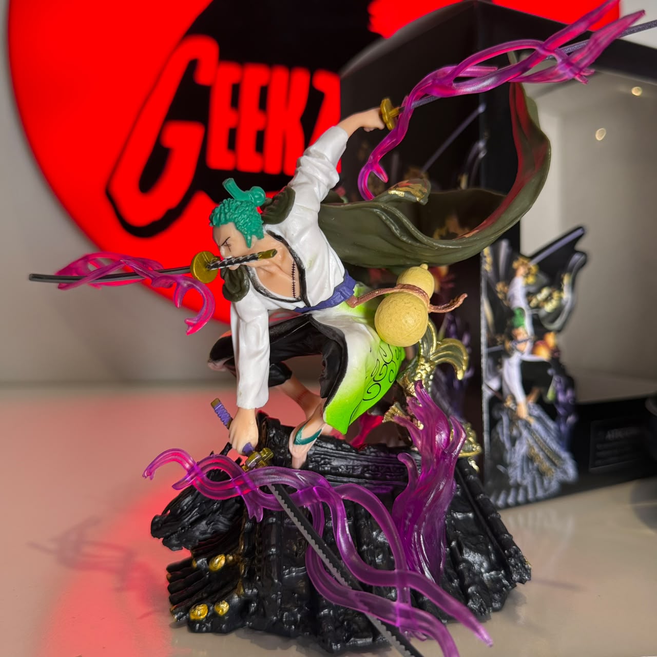 ONE PIECE "RORONOA ZORO" WANO ENMA PREMIUM DIORAMA FIGURE