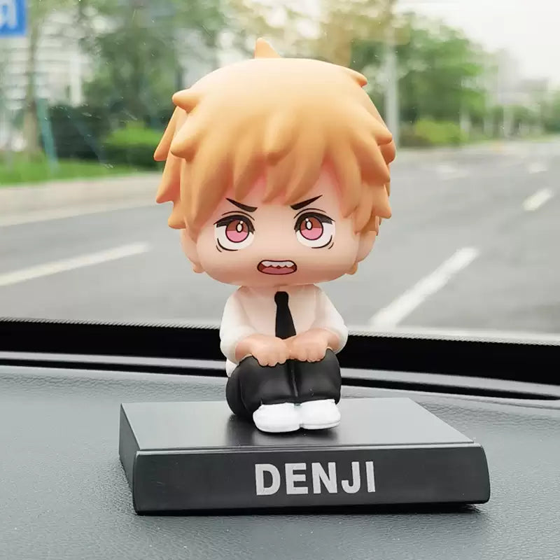 Chainsaw Man Denji Bobblehead Figure – Premium Anime Chibi Desk Collectible with Phone Stand Base