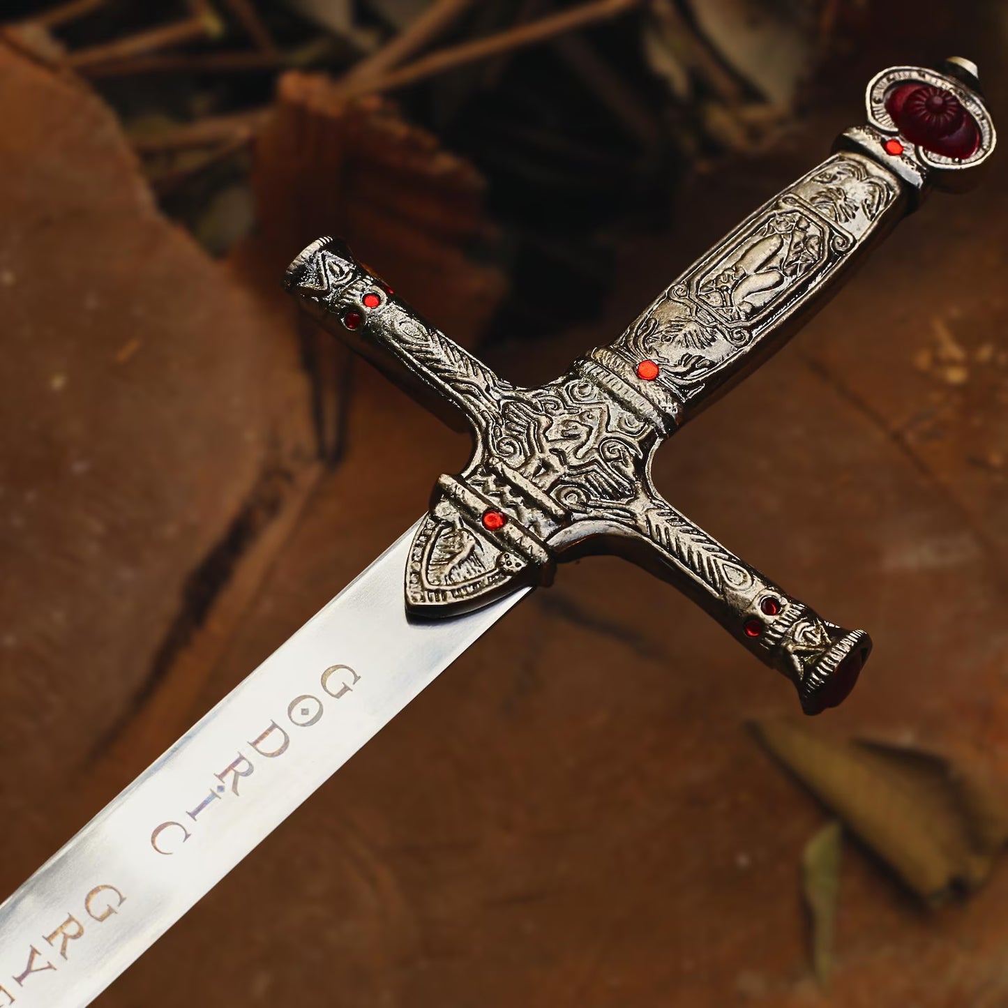 Harry Potter "Sword of Gryffindor" Replica – Premium Godric Gryffindor Metal Blade
