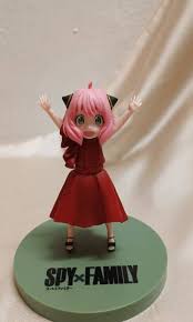 ANYA FORGER PARTY DRESS COLLECTIBLE FIGURE