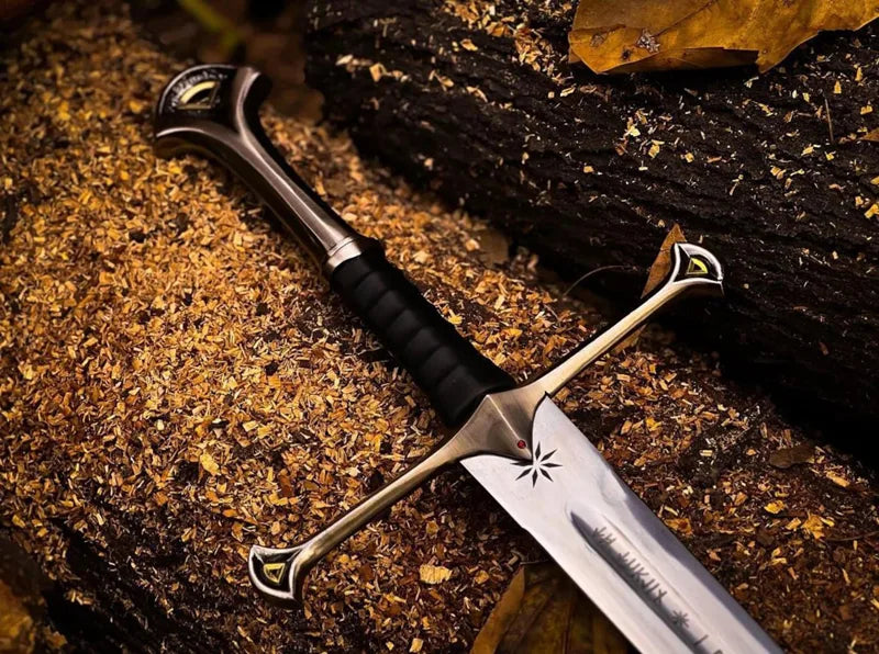 Lord of the Rings "Andúril" Replica – Premium Sword of Aragorn Metal Edition