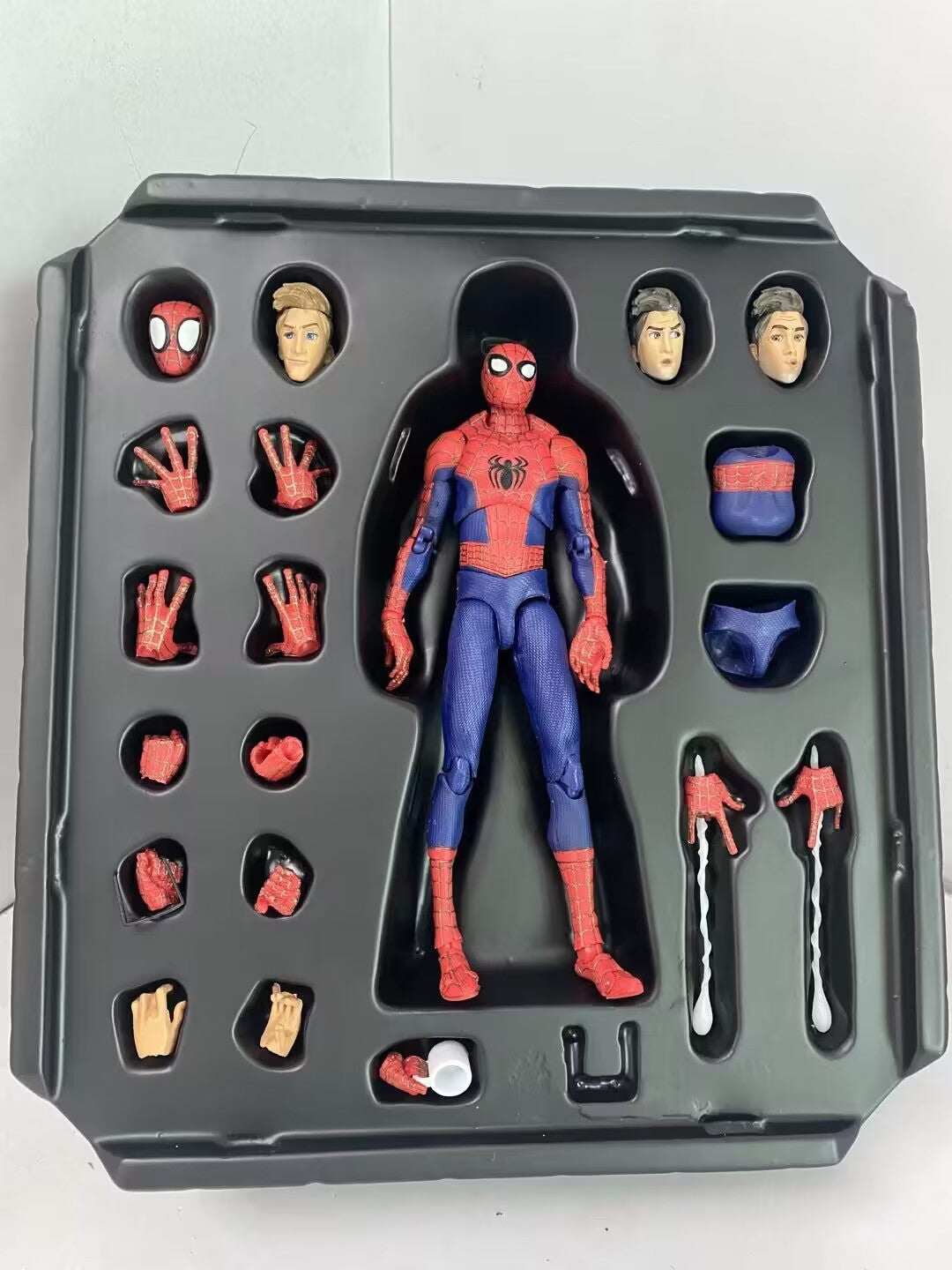Spider Man Premium Action Figure – Classic Red & Blue Suit Marvel Edition