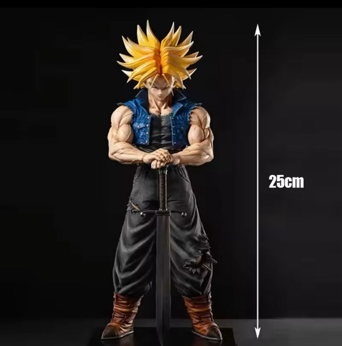 DRAGON BALL Z SUPER SAIYAN TRUNKS COLLECTIBLE FIGURE