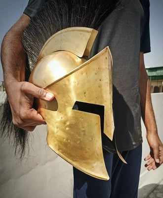 High-Quality Spartan Metallic Helmet Replica – Ancient Greek Armor Collectible | Geekzilla